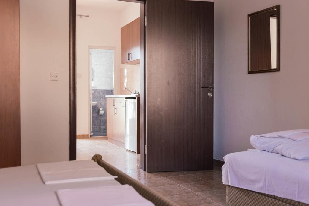 Apartments Marnikovic Улцинь Екстер'єр фото